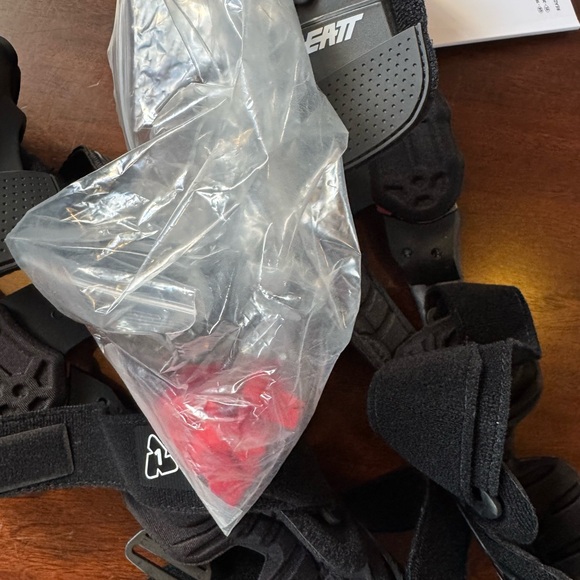 LEATT MOTO GEAR
C FRAME PRO - Picture 7 of 8